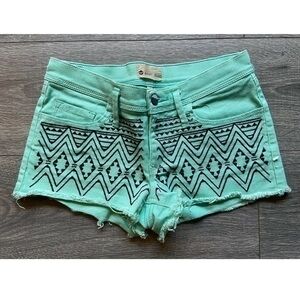 ROXY || Like-New Aztec Print